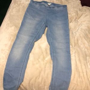 Jeans/ jeggings